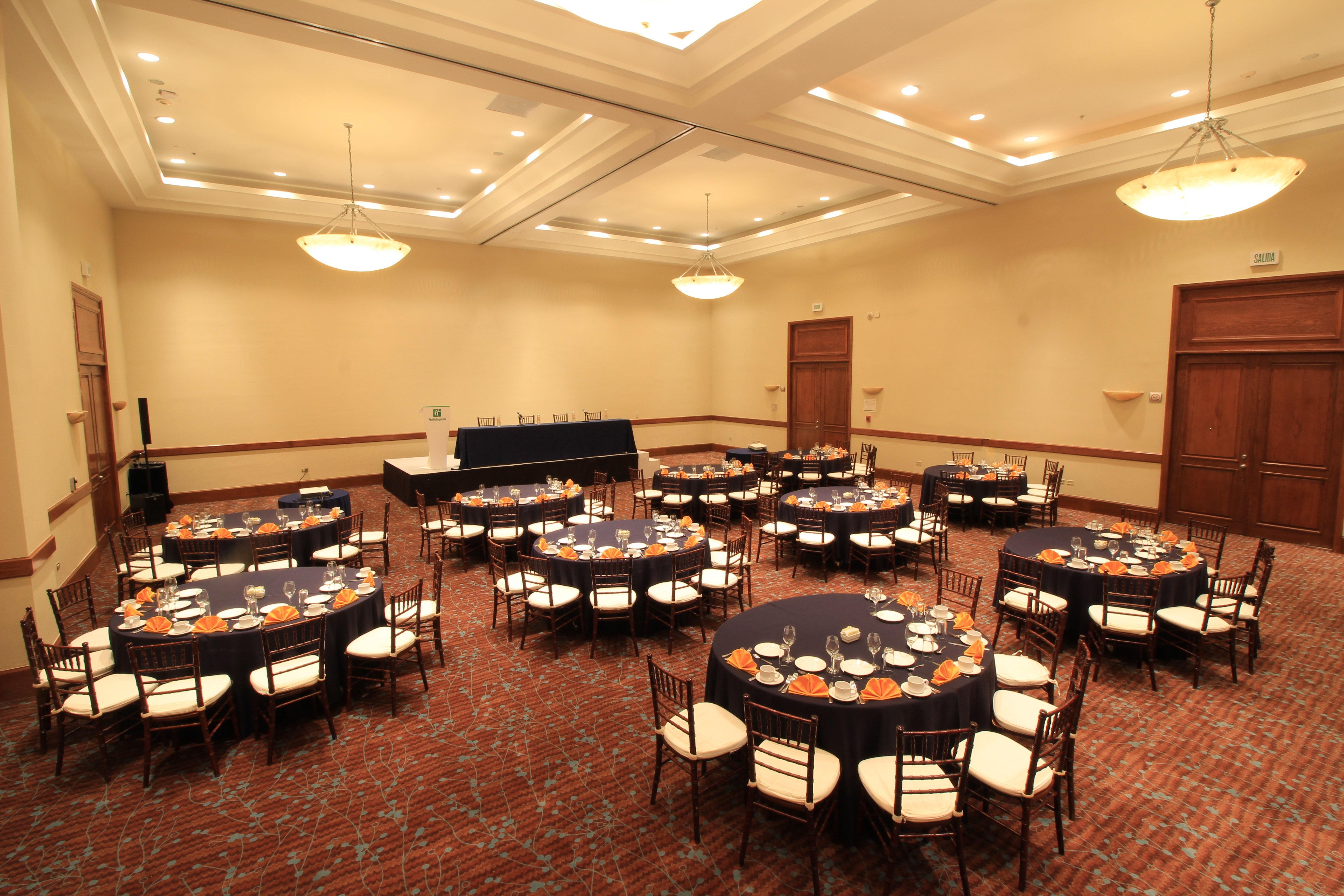 Holiday Inn Monterrey Valle By Ihg San Pedro Garza Garcia Buitenkant foto