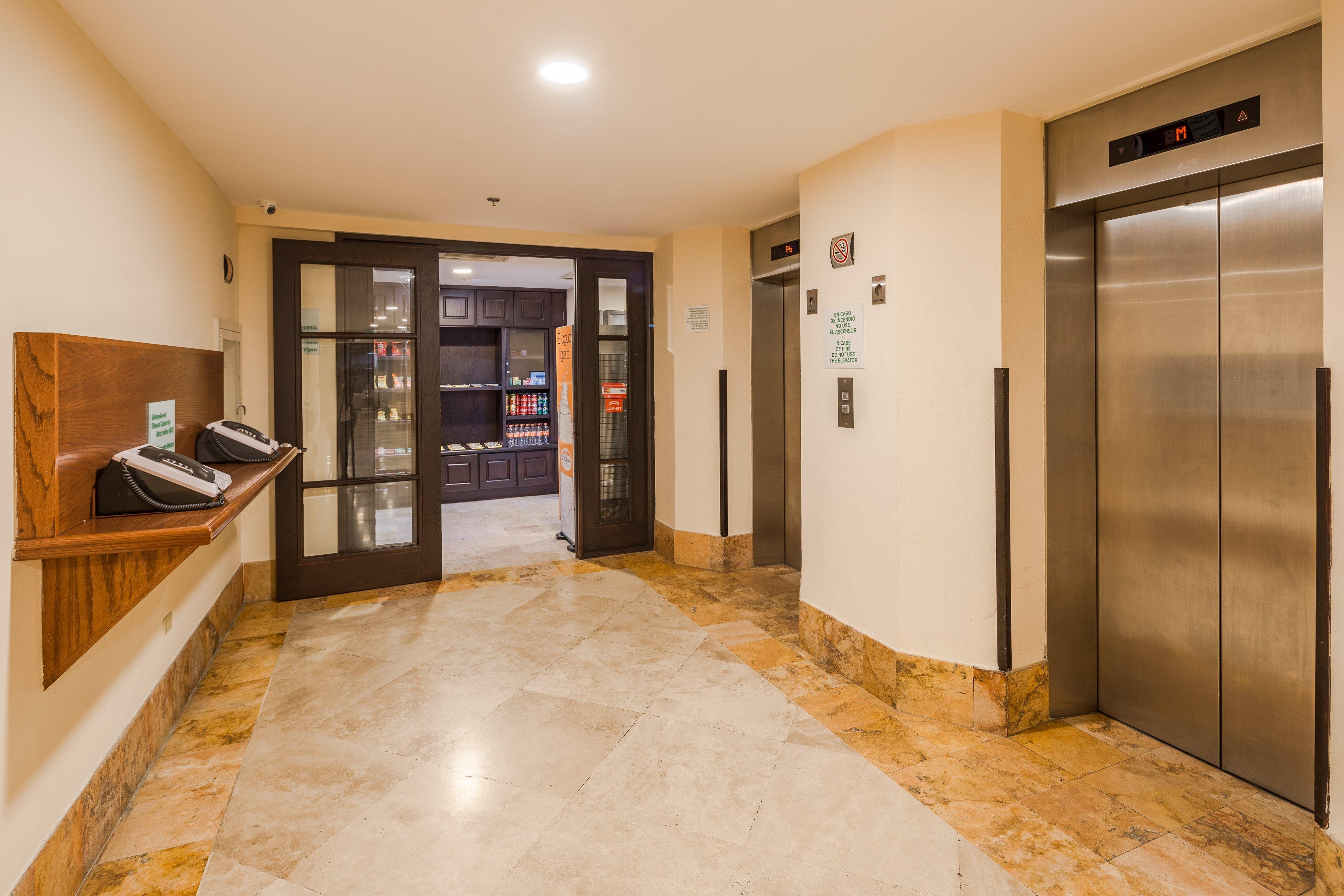 Holiday Inn Monterrey Valle By Ihg San Pedro Garza Garcia Buitenkant foto